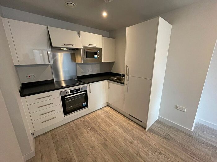 2 Bedroom Property To Rent In Neptune Place, Liverpool, L8