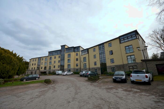 2 Bedroom Apartment To Rent In Queens View, Park Grange Road, S2