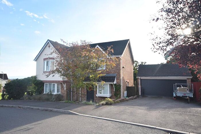 4 Bedroom Detached House For Sale In Heol Fioled, Barry, CF63