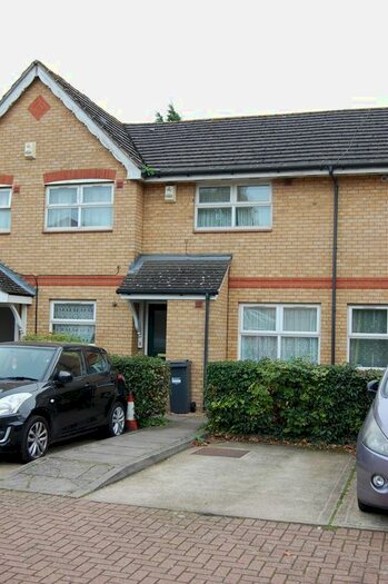 2 Bedroom Terraced House To Rent In Hollygrove Close, Hounslow, Middlesex, TW3