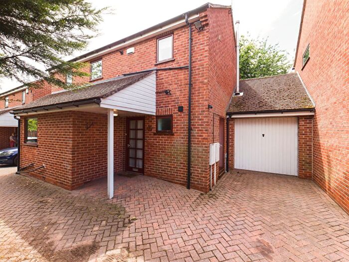 3 Bedroom Detached House To Rent In Sunny Row Knole Road, Wollaton, Nottingham, NG8