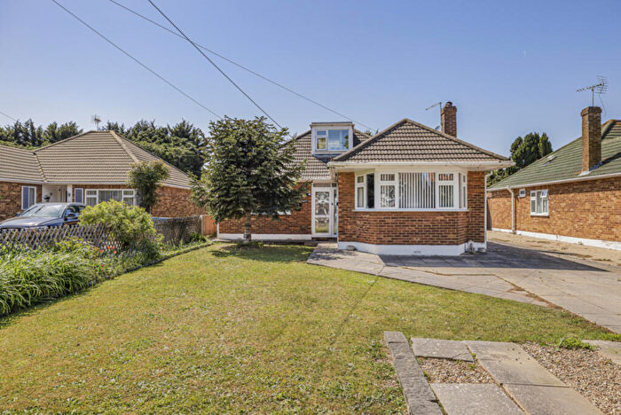4 Bedroom Detached House For Sale In Harrow Road, Gillingham, ME7