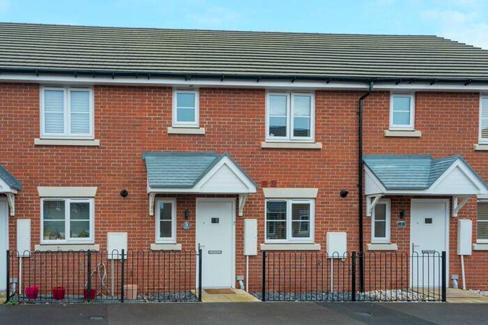 3 Bedroom Terraced House For Sale In Oakend Lea, Didcot, OX11