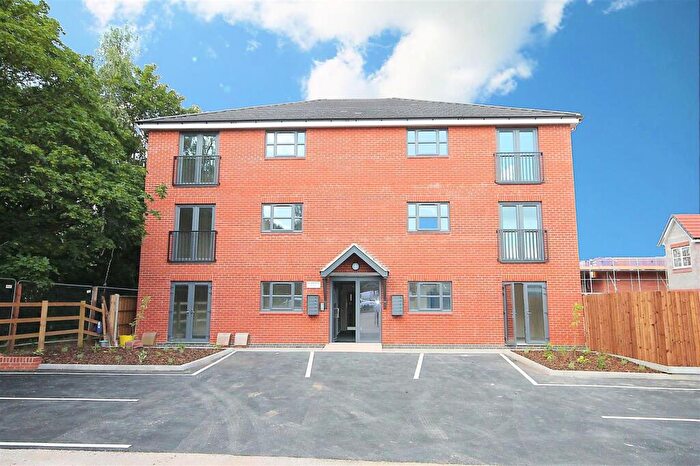 1 Bedroom Apartment For Sale In Robinia, Tamworth, Staffordshire, B77