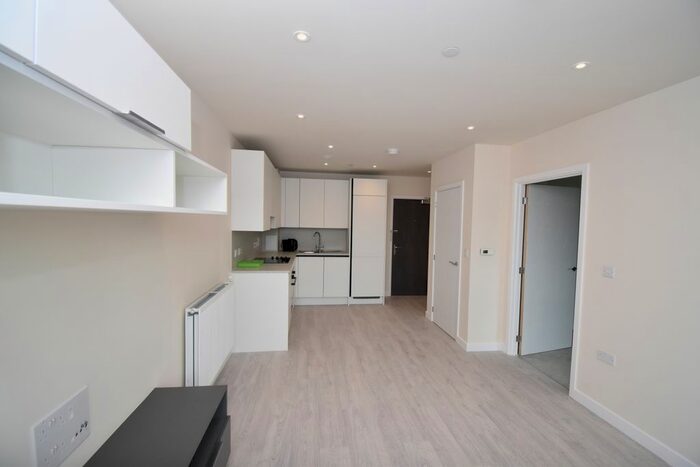 1 Bedroom Flat To Rent In Hargrave Dr, Harrow, HA1