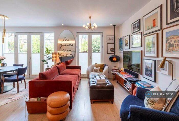 1 Bedroom Flat To Rent In Church Walk, London, NW2