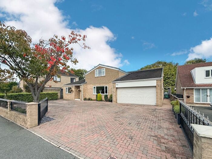 5 Bedroom Detached House For Sale In The Generals Wood, Washington, NE38