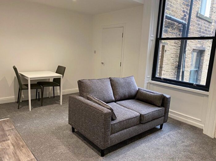 2 Bedroom Apartment To Rent In Eldon Place, Bradford, West Yorkshire, BD1