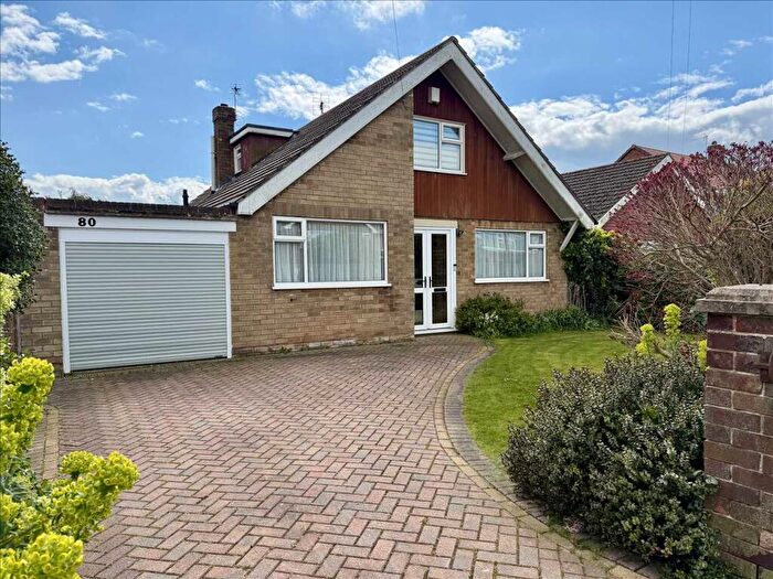 4 Bedroom Detached House For Sale In Westfield Road, Grimsby, DN37