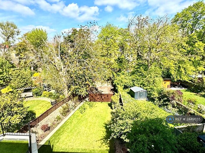 1 Bedroom Flat To Rent In South Hampstead, London, NW6