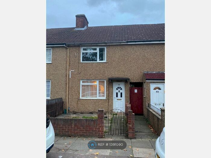 4 Bedroom Terraced House To Rent In Redlands Road, Enfield, EN3