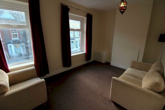 1 Bedroom Flat To Rent In Diana Street Cardiff, CF24