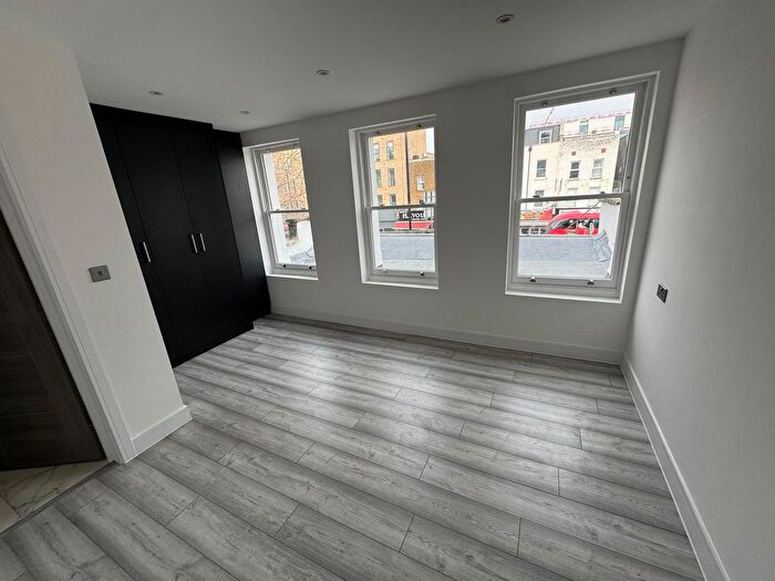 4 Bedroom Flat To Rent In Old Kent Road, London, SE1