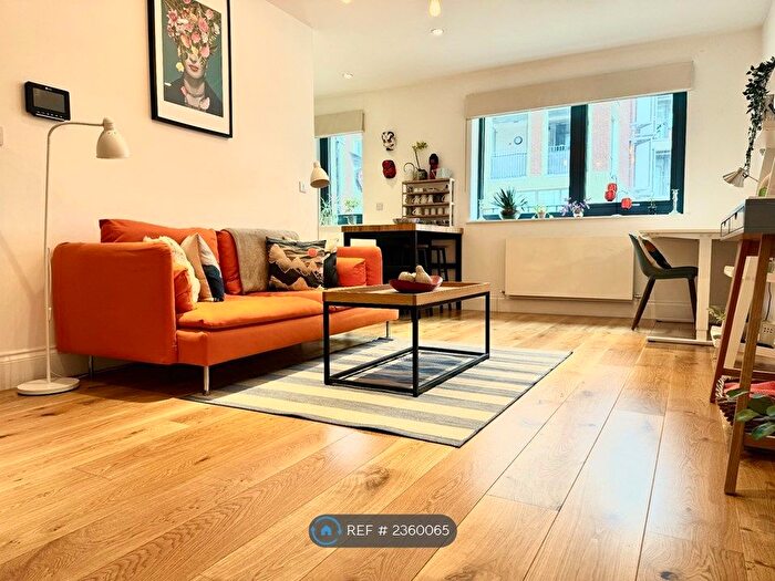 1 Bedroom Flat To Rent In Margery Street, London, WC1X