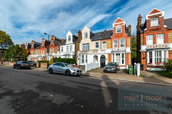 Apartment To Rent In Rosenthal Road, Catford, Catford, SE6