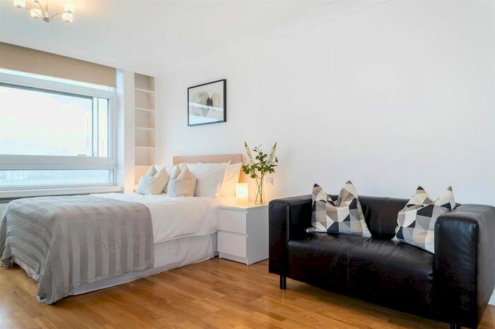 Studio To Rent In Lyndhurst Court, St Johns Wood, NW8