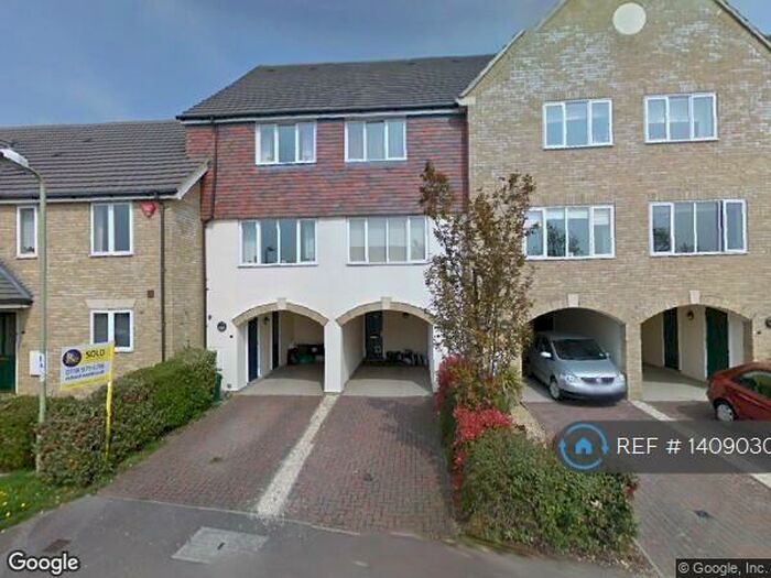 3 Bedroom Terraced House To Rent In Oakey Drive, Wokingham, RG40