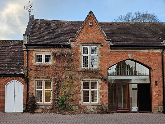 4 Bedroom Semi-Detached House To Rent In Inkberrow, Worcester, WR7