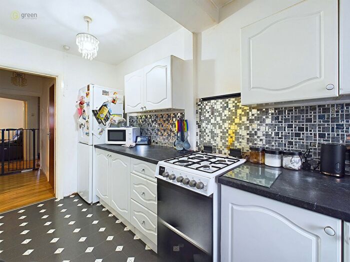 3 Bedroom Terraced House For Sale In Twickenham Road, Kingstanding, Birmingham, B44