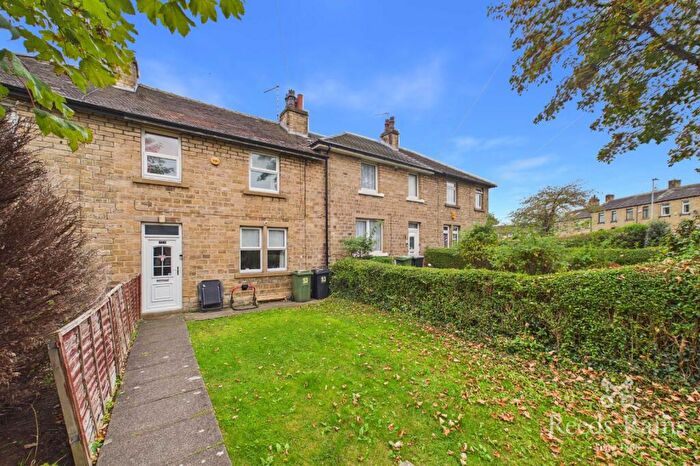 3 Bedroom Terraced House For Sale In Bradley Road, Bradley, Huddersfield, West Yorkshire, HD2