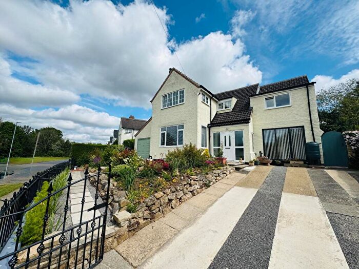 3 Bedroom House For Sale In Lakeside, Darlington, DL1