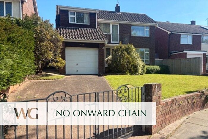 4 Bedroom Detached House For Sale In Topsham Road, Exeter, EX2