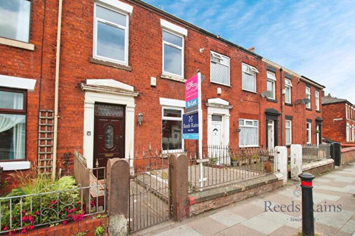 3 Bedroom Terraced House To Rent In Station Road, Bamber Bridge, Preston, Lancashire, PR5