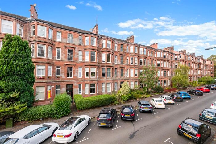 2 Bedroom Flat For Sale In / Dudley Drive, Hyndland, G12