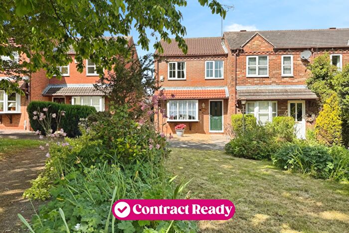 3 Bedroom End Of Terrace House For Sale In Harvest Avenue, Barton-Upon-Humber, Lincolnshire, DN18