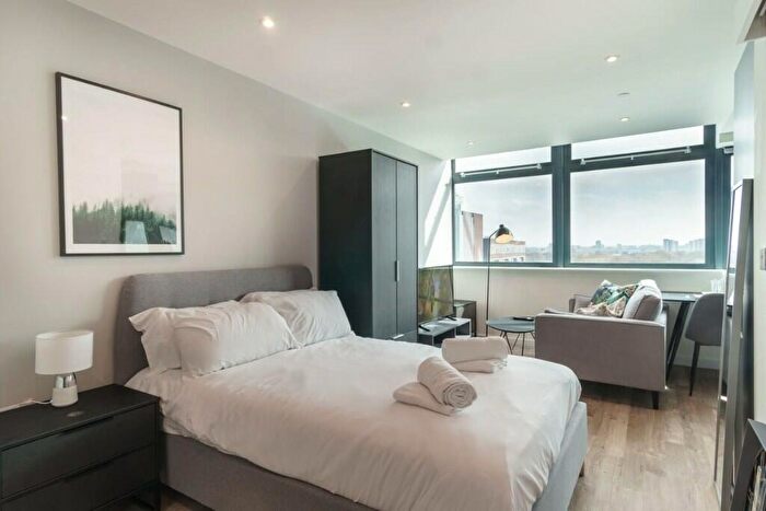 1 Bedroom Serviced Apartments To Rent In Seymour Grove, Manchester, Greater Manchester, M16