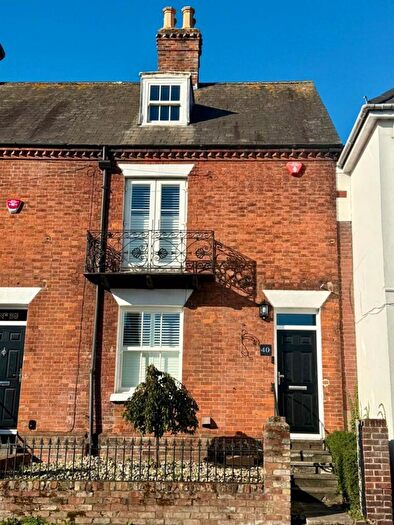 3 Bedroom House To Rent In Lymington, SO41