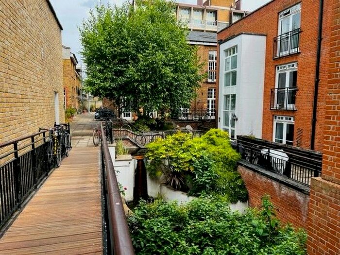 2 Bedroom Flat To Rent In Bath House, Dunbridge Street, Bethnal Green, E2