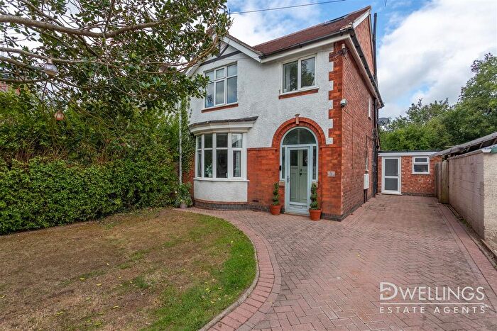 4 Bedroom Property For Sale In Tower Road, Burton-On-Trent, DE15