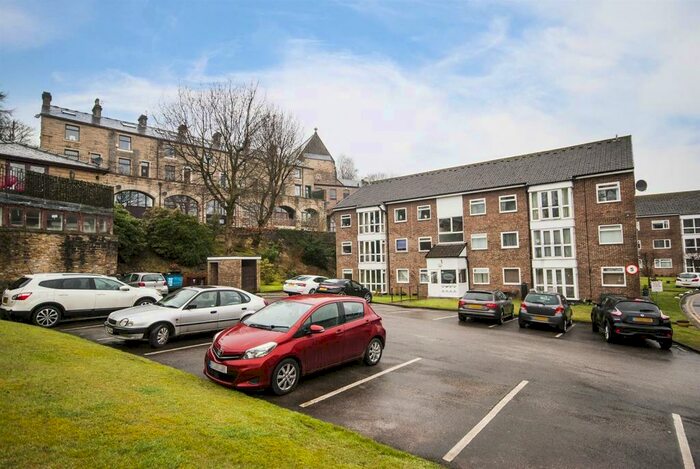 2 Bedroom Apartment To Rent In Kay Brow, Ramsbottom, Bury, BL0