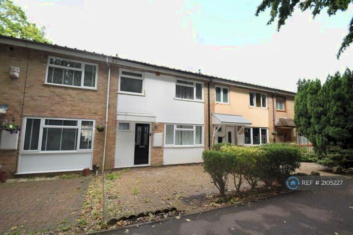 3 Bedroom Terraced House To Rent In Whimbrel Walk, Chatham, ME5