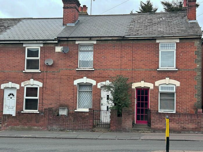 2 Bedroom Cottage To Rent In Ipswich Road, Colchester, CO1