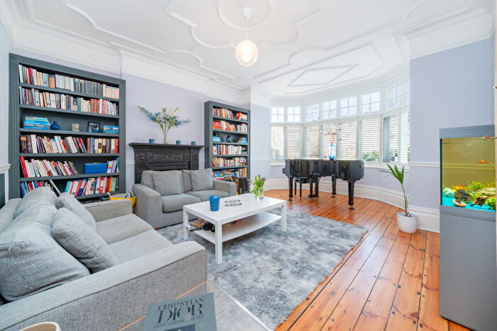 5 Bedroom Semi-Detached House To Rent In St. Gabriels Road, London, NW2