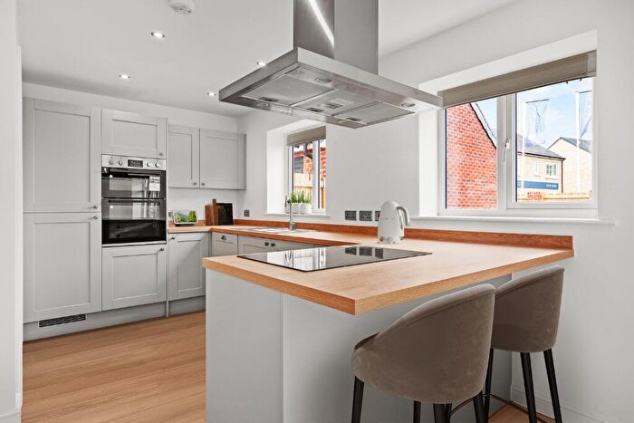 4 Bedroom Detached House For Sale In Boroughbridge Road, Knaresborough, HG5