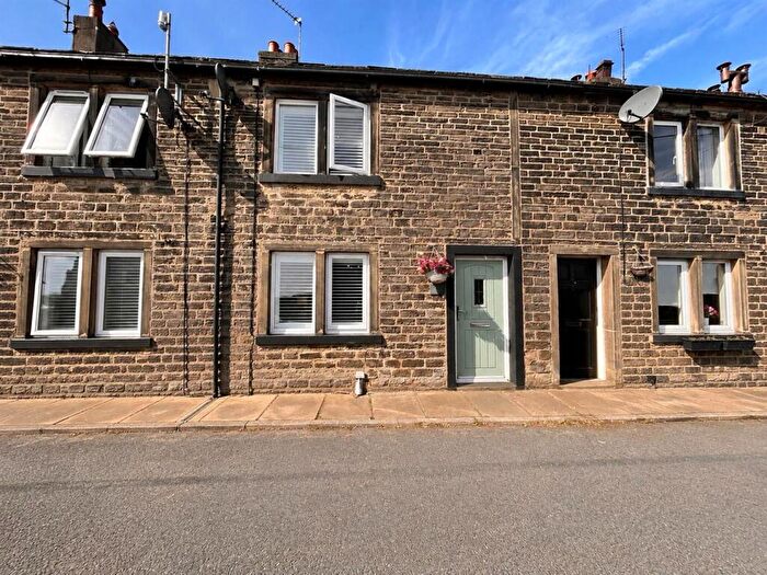 2 Bedroom Terraced House For Sale In Soyland Town Road, Sowerby Bridge, HX6