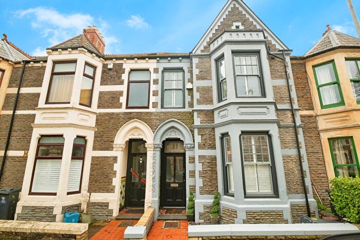 4 Bedroom Terraced House For Sale In Hamilton Street, Cardiff, CF11