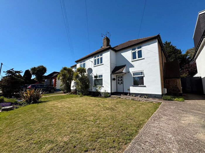 2 Bedroom Maisonette For Sale In Kenneth Gardens, Stanmore, HA7