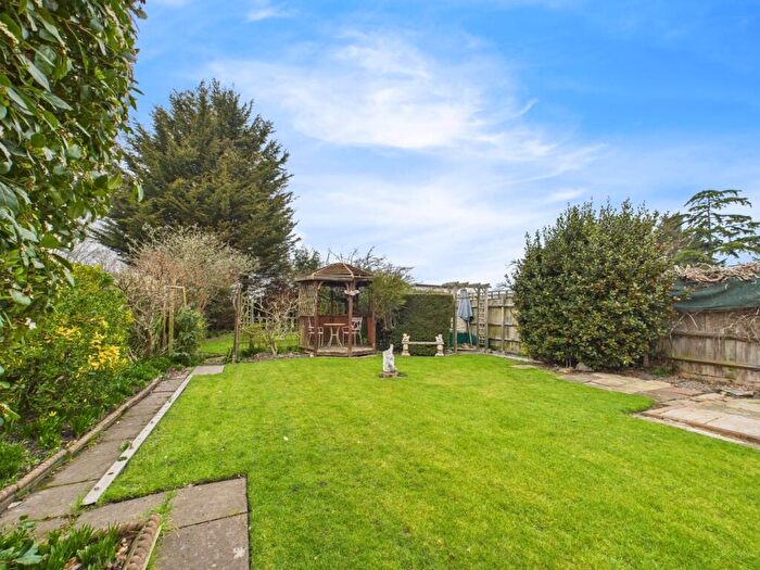 2 Bedroom Detached Bungalow For Sale In Avery Hill Road, London, Greater London, SE9