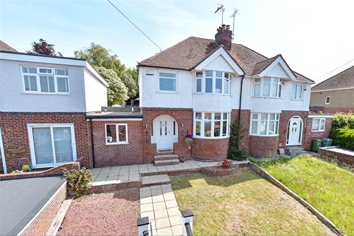 5 Bedroom Semi-Detached House For Sale In Downs Road, Folkestone, Kent, CT19
