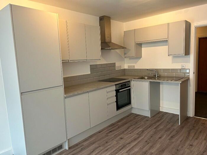 3 Bedroom Apartment To Rent In Station House, High Street, Nottingham, Nottinghamshire, NG10