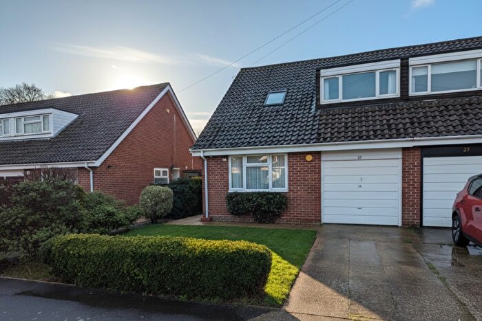 3 Bedroom Semi-Detached House For Sale In Quintrel Avenue, Portchester, PO16