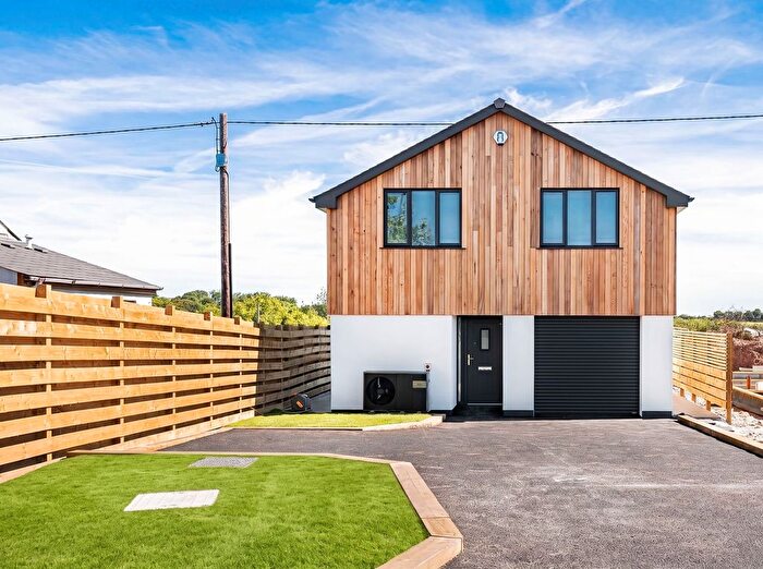 4 Bedroom Detached House For Sale In Ramblers Rest, Penstraze., TR4