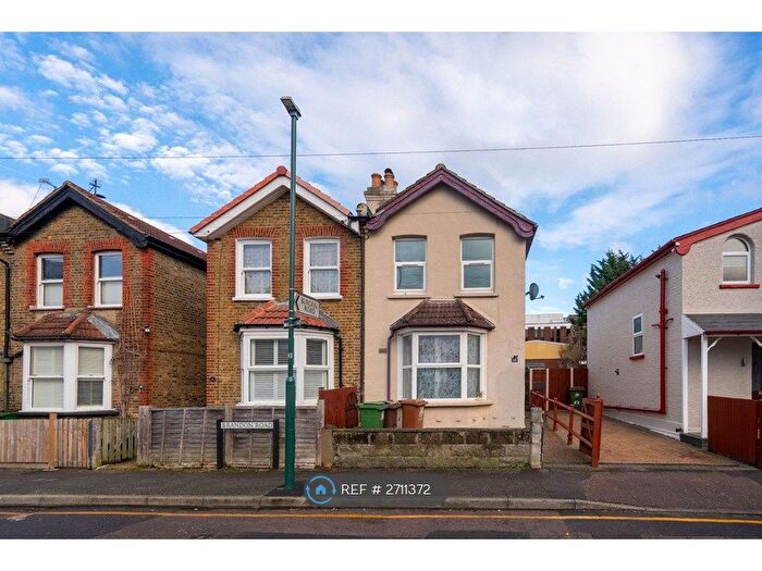 3 Bedroom Semi Detached House To Rent In Brandon Road, Sutton, SM1