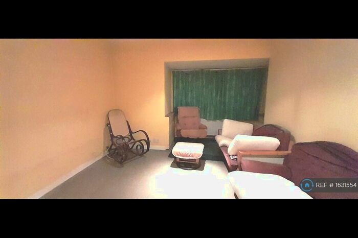 1 Bedroom Flat To Rent In Luna Road, Thornton Heath, CR7