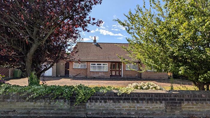 3 Bedroom Detached Bungalow To Rent In Moss Lane, Lydiate, L31