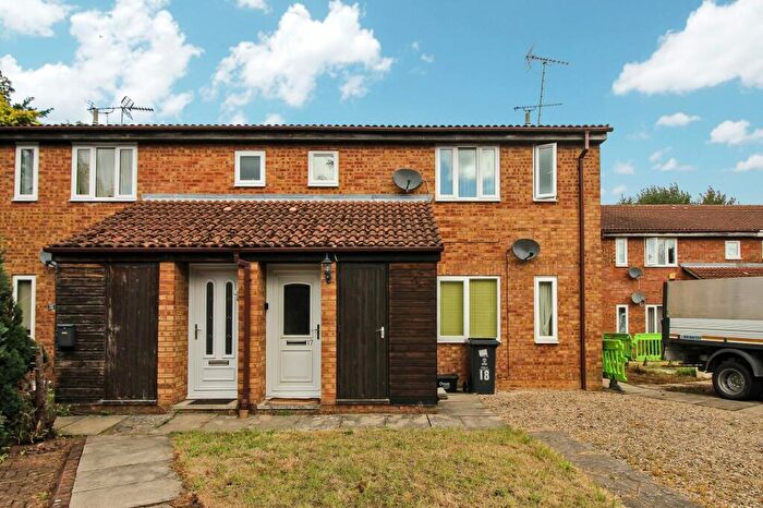 Maisonette To Rent In Carman Close, Swindon, SN3